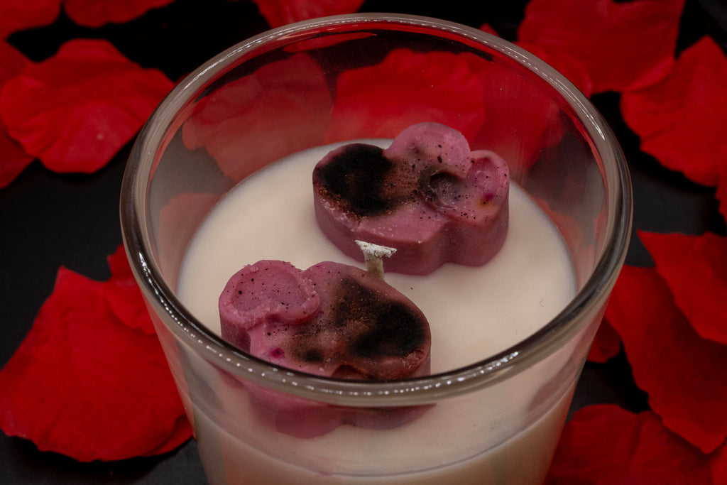 Velvet Rosewood Deluxe Candle